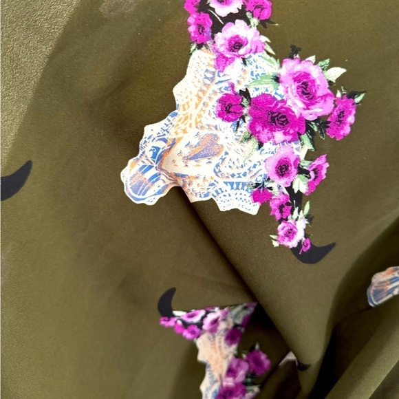 Peach‎ Love Womens Longhorn Cow skull floral kimono boho hunter green size small - Picture 2 of 8